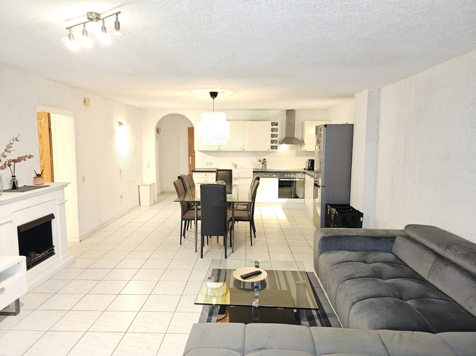 Dining Room 4
