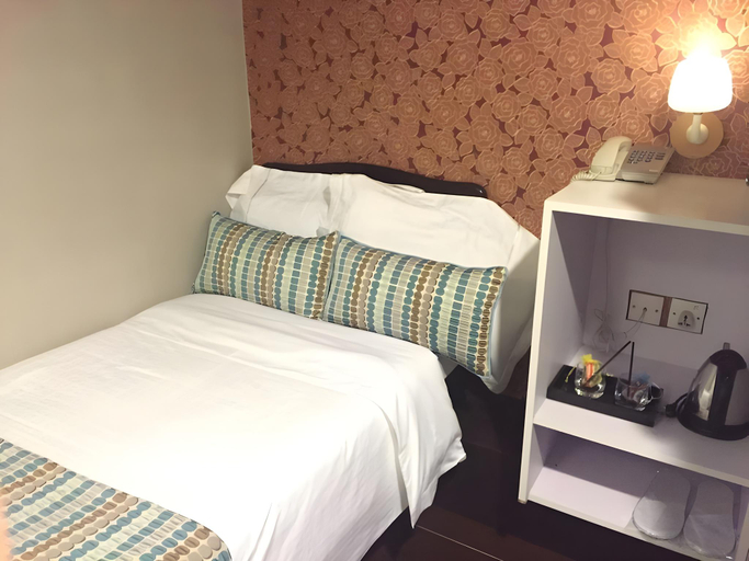 Bedroom 16