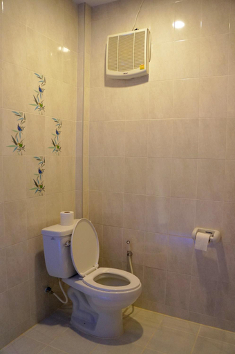Bathroom 3, Chanpraya Resort, Muang Chanthaburi