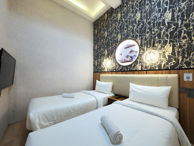 Bedroom 9