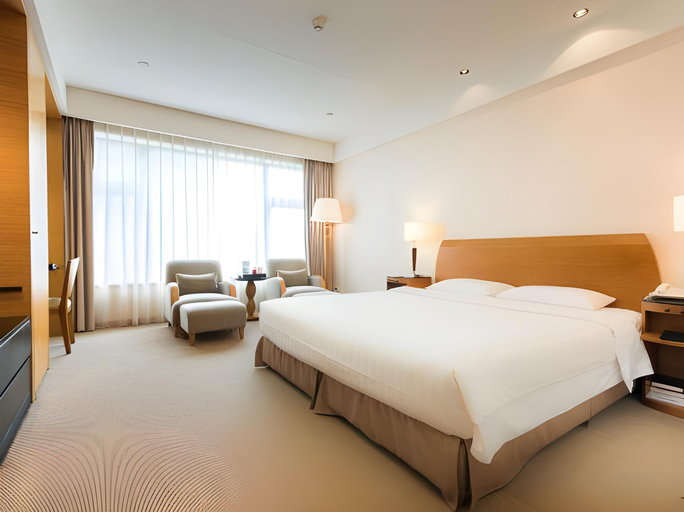 Bedroom 18