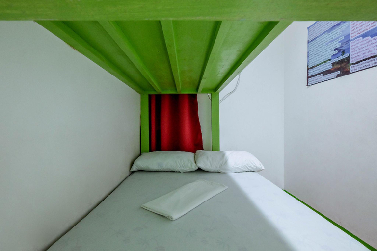 Bedroom 14