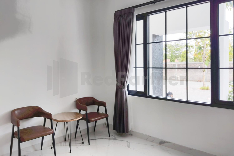 Others 4, Khayrizsan Premium Mitra RedDoorz, Tasikmalaya