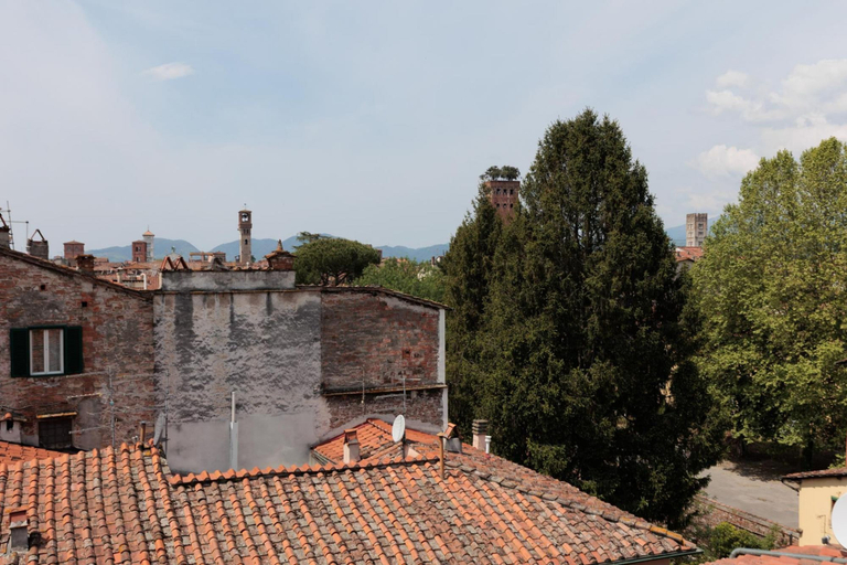 Exterior & Views, Casa La Guardia a 3 Bedrooms Panoramic Apartment, Lucca