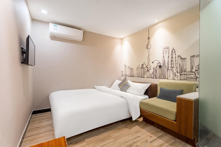 Bedroom 5, Meego Youth Hotel, Shanghai