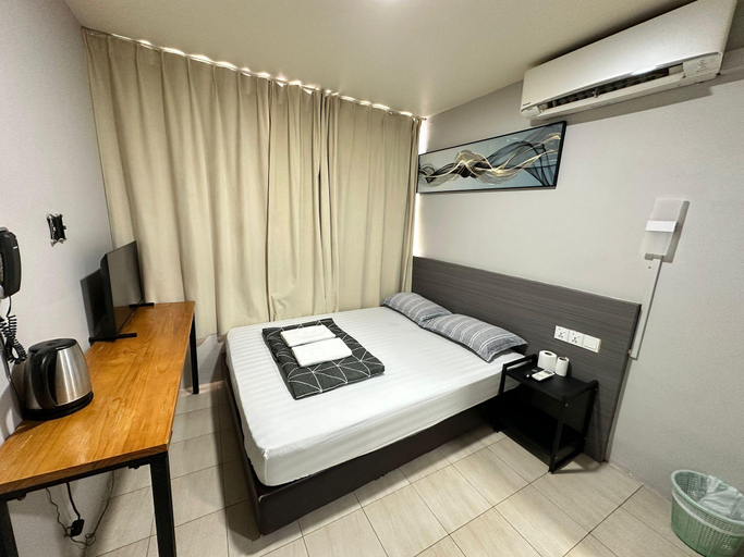 Bedroom 8