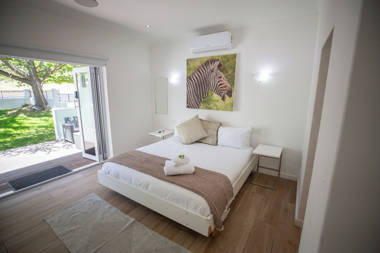Bedroom 2, TheLab Backpackers, Cape Winelands