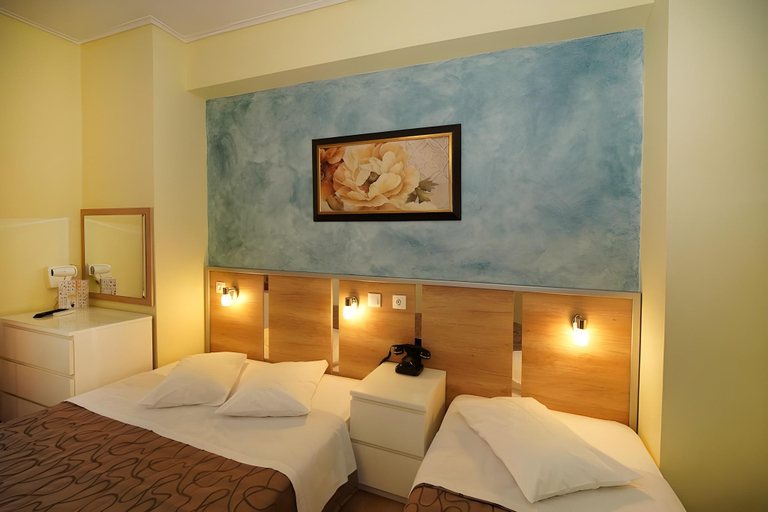 Bedroom 3, Socrates Hotel, Attica
