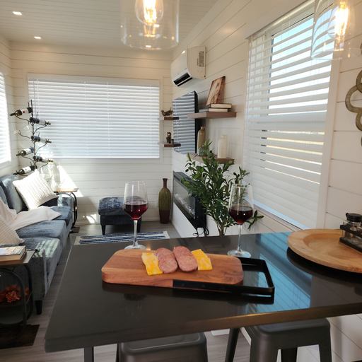 Room 4, Unit 6 La Rioja Junction Spanish Wine Escape, Gillespie