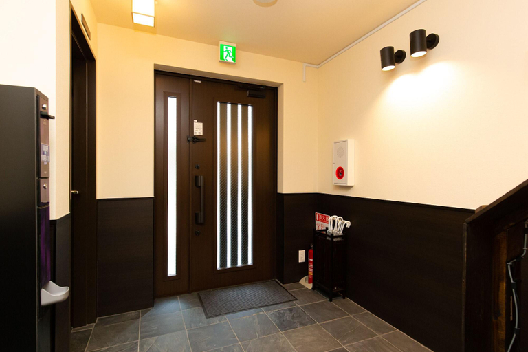 Public Area 2, Gennoya, Shinjuku