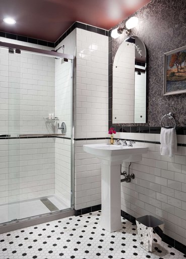 Bathroom 5, Graduate by Hilton Evanston, Cook