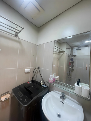 Bathroom 3, Comfystay Manila, Pasay City