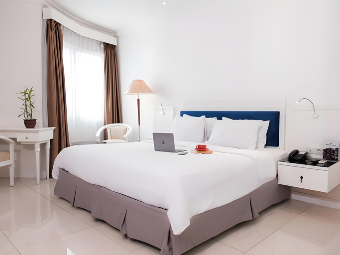 Bedroom 12