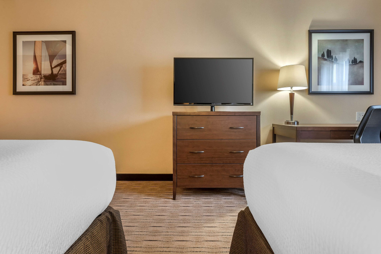 Bedroom 3, Best Western Plus Bathurst Hotel & Suites, Gloucester