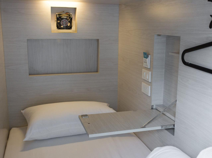 Bedroom 10