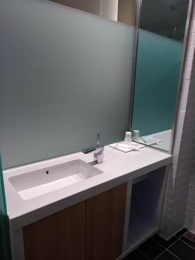 Bathroom 4, 7 Days Inn Urumqi Midong Middle Road Shenhua Mining Bureau, Changji Hui