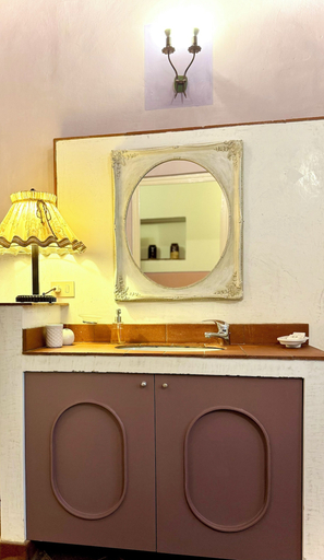 Bathroom 3, Villa La Dogana, Pisa