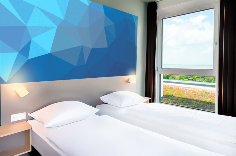 Bedroom 3, B&B HOTEL Emmerich, Kleve