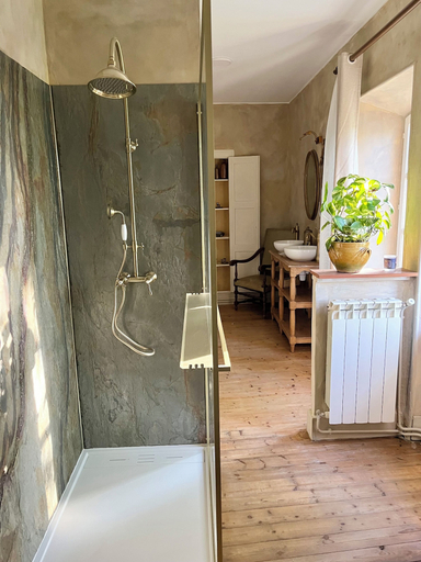 Bedroom 5, Château de Sienne, Gard