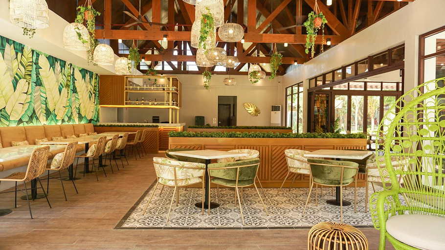 Food & Drinks 5, Aureo Resort La Union, San Fernando City