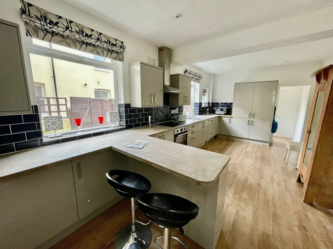 Others 4, Golden Triangle Townhouse, Norfolk