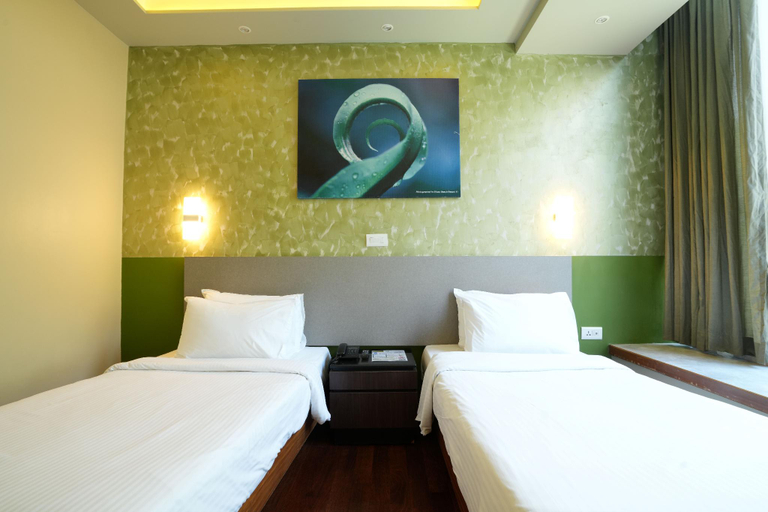 Bedroom 16