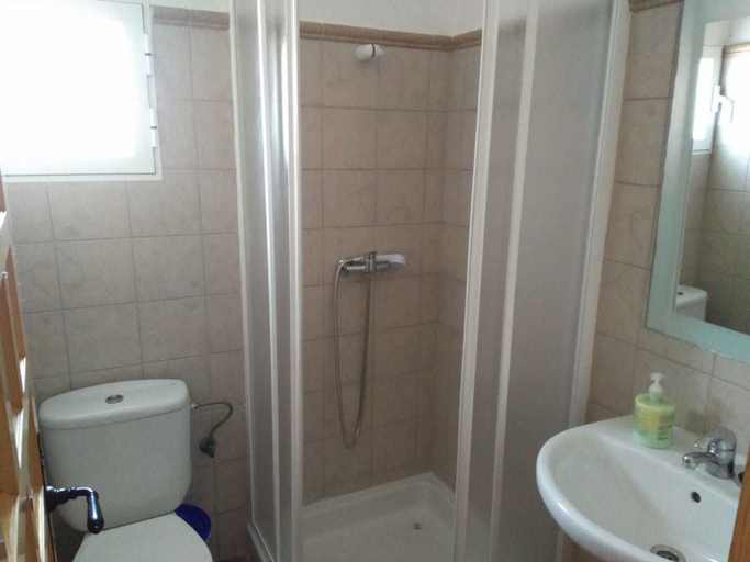 Bathroom 3, La Solana, Cuenca