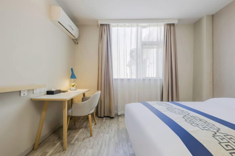 Bedroom 3, Wanfenglin Hotel (Shanghai Heqing Meijiayi Plaza Branch), Shanghai