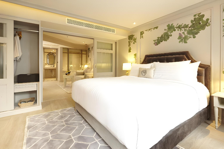 Bedroom 13