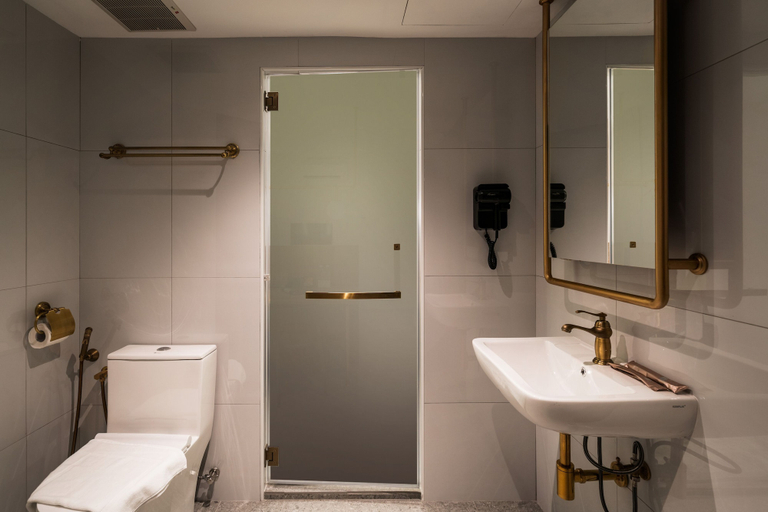 Bathroom 5, Masson Hotel Butterworth, Seberang Perai Tengah