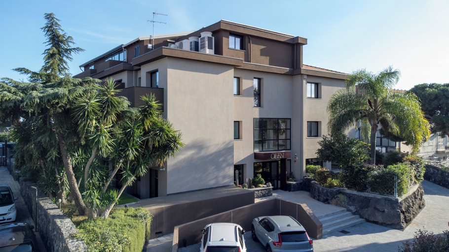Exterior & Views 2, Ollen apartments, Catania