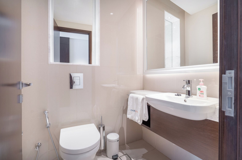 Bathroom 4, Luxury Living Spectacular Burj Views, Dubai
