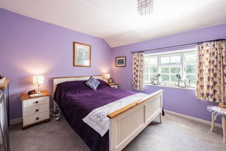 Room 2, Host Stay Sandpipers, Norfolk