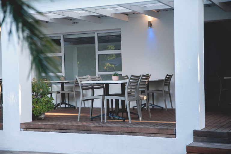 Food & Drinks 5, theLAB BLUE, Cape Winelands