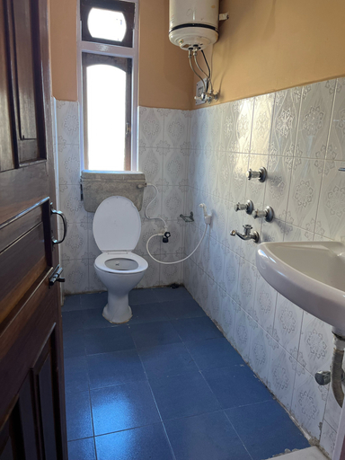 Bathroom 5, Arrived Inn, West Sikkim