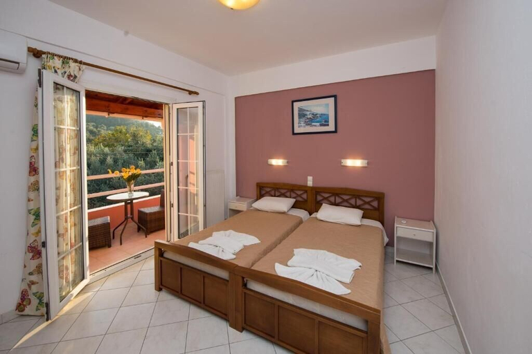 Others 5, KOGEROS APARTMENTS, Ionian Islands