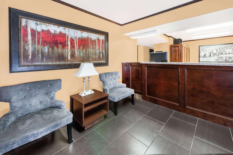 Public Area 3, Super 8 by Wyndham Midwest City OK, Oklahoma
