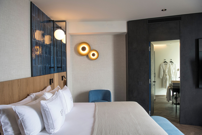 Bedroom 12