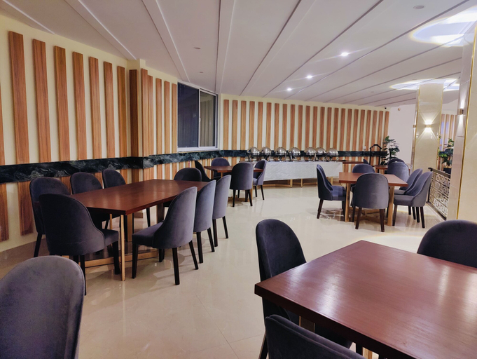 Food & Drinks 4, Pinemont Hotel, Rawalpindi