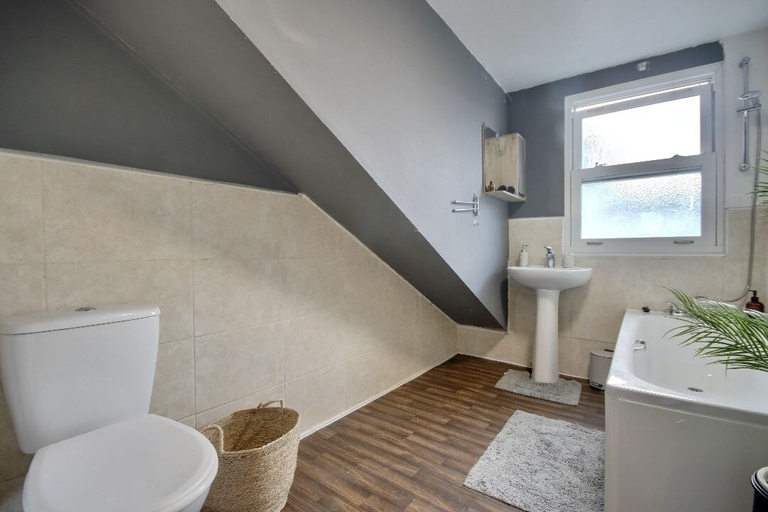 Others 5, Top Floor Apartment in South Parade Pier, Portsmouth