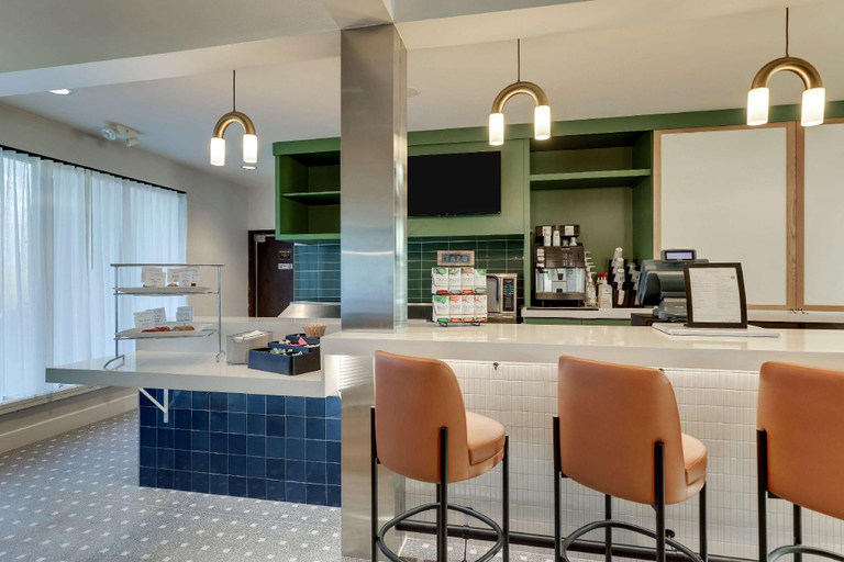 Food & Drinks 5, Sonesta Select Scottsdale at Mayo Clinic Campus, Maricopa