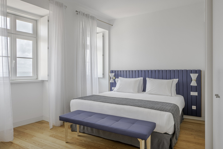 Bedroom 3, Tandem Palacio Alfama Suites, Lisbon