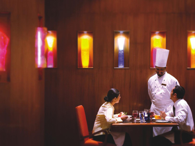 Food & Drinks 3, The LaLiT Mumbai, Mumbai Suburban