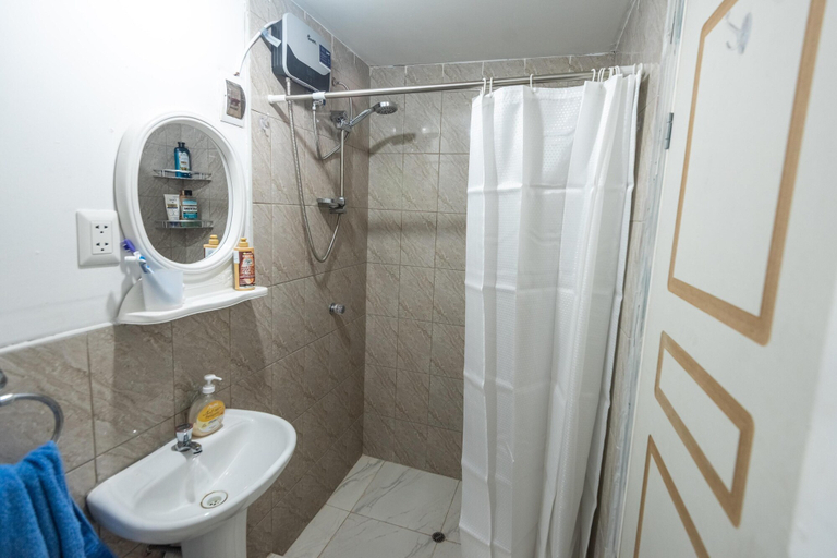 Bathroom 2, Alojamiento en Centro Histórico Cusco, Cusco