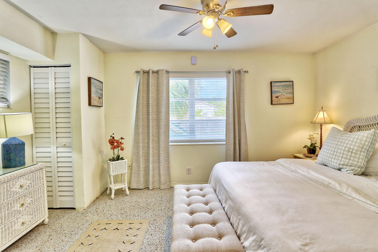 Bedroom 3, Beach Quarters #3, Pinellas