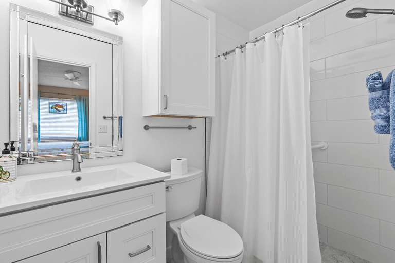 Bathroom 4, Colony Beach Club 220, Volusia