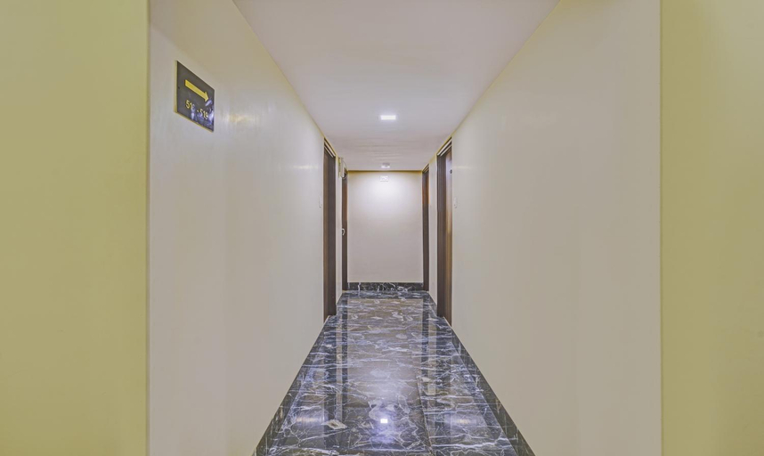 Public Area 3, Treebo De Grandeur Anand Nagar, Thane