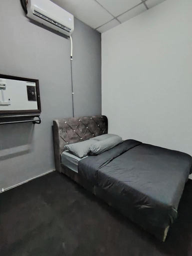 Primary image