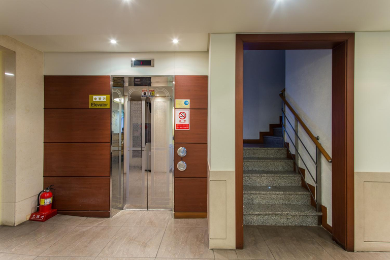 Public Area 2, Incheon Airport Airtel, Jung