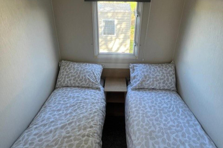 Bedroom 2, Caravan at Newquay Bay Resort - 3 Bedrooms, Cornwall